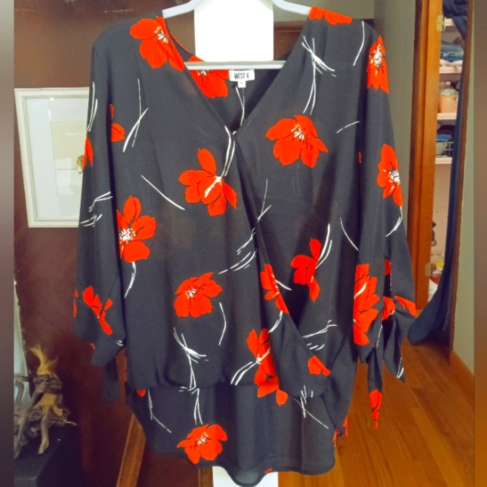 West K red poppy flower blouse